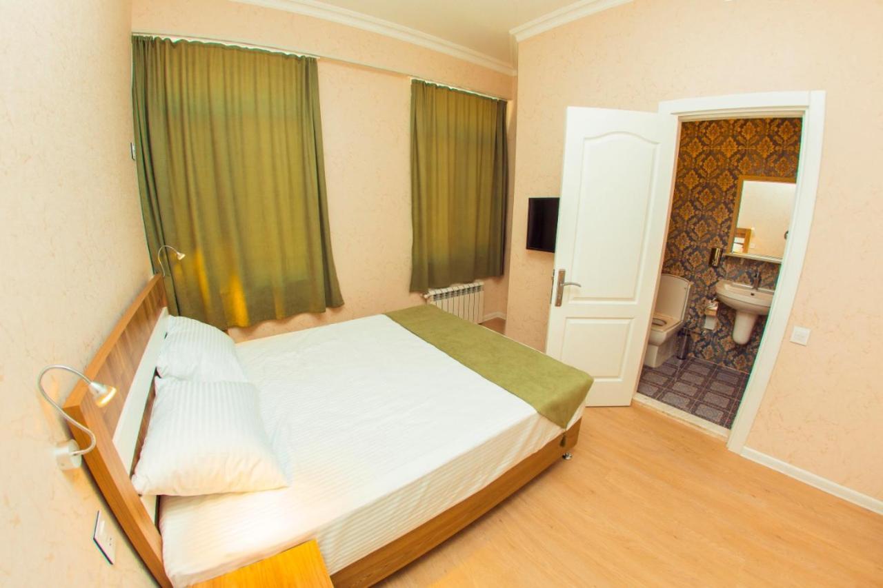 Alfa Hotel Баку Екстериор снимка