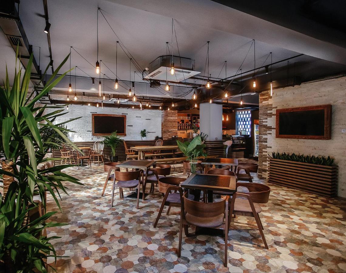 Alfa Hotel Баку Екстериор снимка